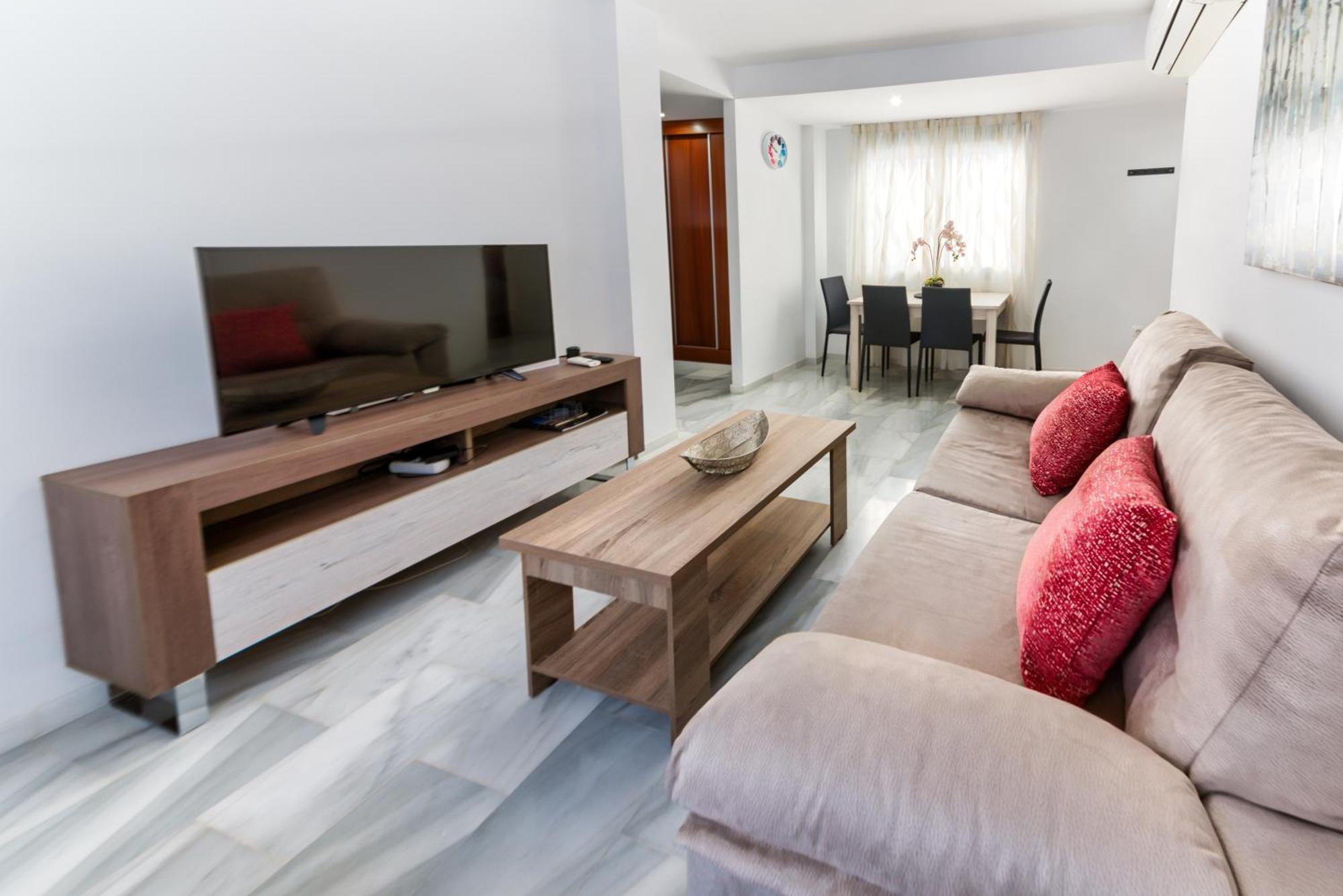 Holidays2Malaga Train Station Area Ngoại thất bức ảnh